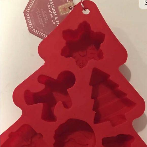 Balsam & Fir Trading Co Christmas Silicone Cakelet Pan New - Picture 2 of 3